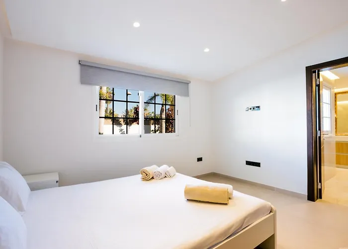 Palmbeach Villa-luxury