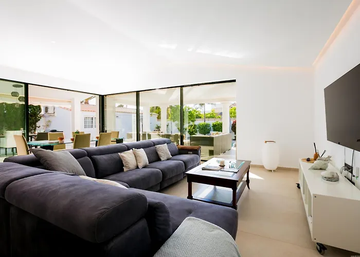 别墅 Palmbeach Villa-luxury